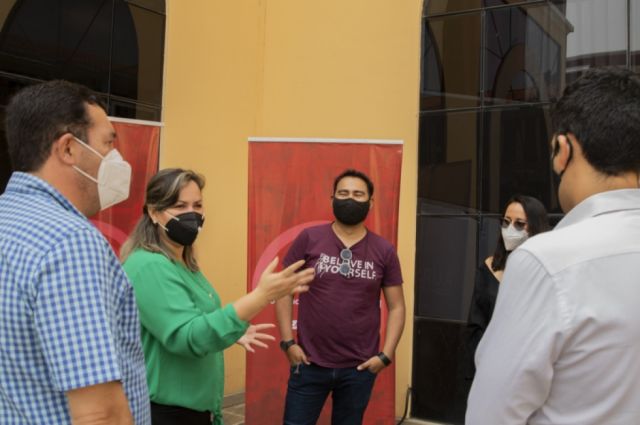 Alcaldía de Tarija entrega "capital semilla" a emprendedores 