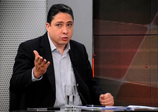 Héctor Arce afirma que insistir en la reelección de Evo fue “el más grave de los errores”