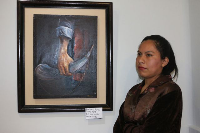 La joven artista Phacsy Aymara.