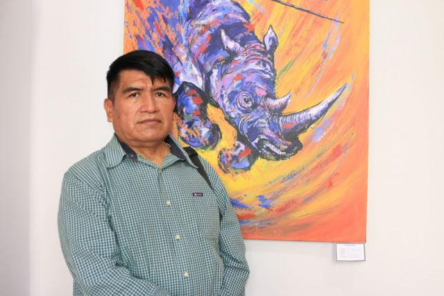 Benito Huarachi también participa de la exposición.