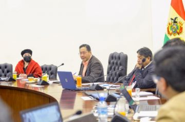 Fusionan el ministerio de Energías con Hidrocarburos, Deportes vuelve a Salud y restituyen Culturas