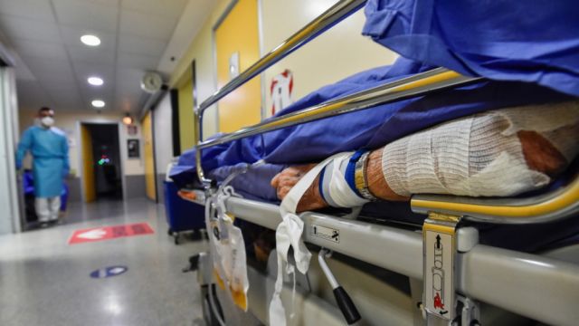  "Un hallazgo revolucionario": Descubren por qué ciertos pacientes con covid-19 presentan complicaciones mortales 