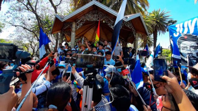 Rumbo al 7M: del fiasco del MAS Tarija al baile de aspirantes