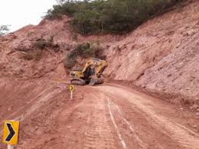 Transporte de Tarija cuestiona que no se contrataron empresas para el mantenimiento de rutas