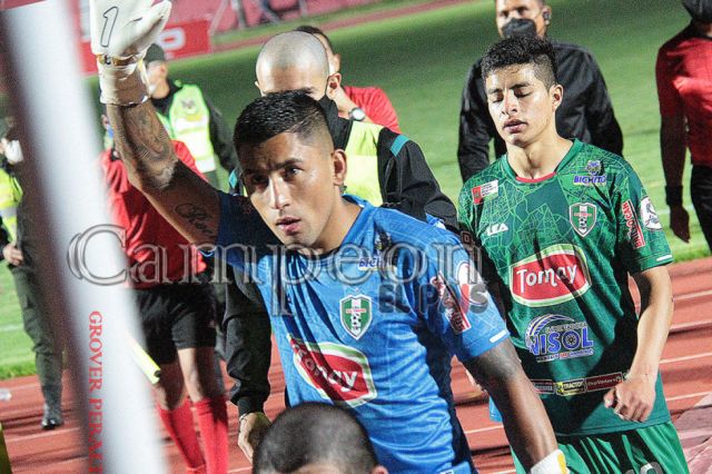 Tejerina y una atajada determinante para la victoria de Tomayapo