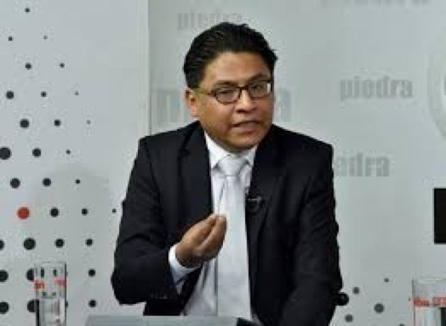 Ministro de Justicia: "No es bueno que la camiseta de los jueces pase de azul a verde y luego nuevamente azul"