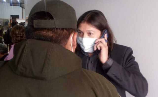 Aprehenden a exdirector de Migración por "favorecer salida de Murillo y López"