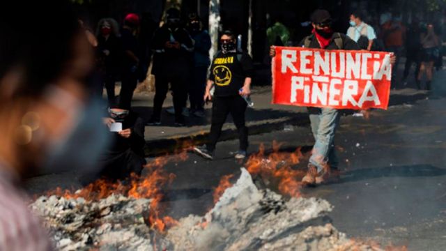 El Gobierno enciende descontento social en Chile