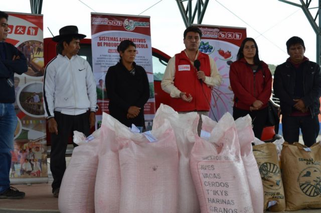 Entregan 535 Kg de semillas de maíz para San Jacinto 