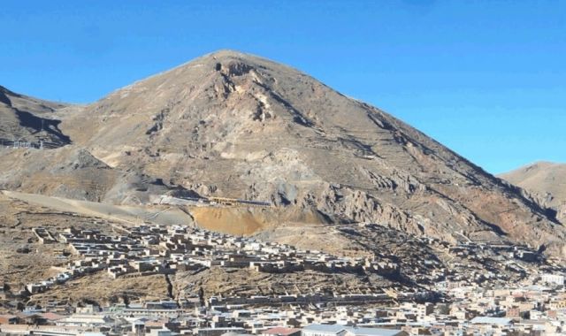 Un minero  se suicida usando  dinamitas 