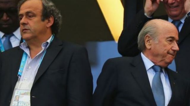 Acusan a Blatter y Platini de estafa y abuso de confianza en Suiza