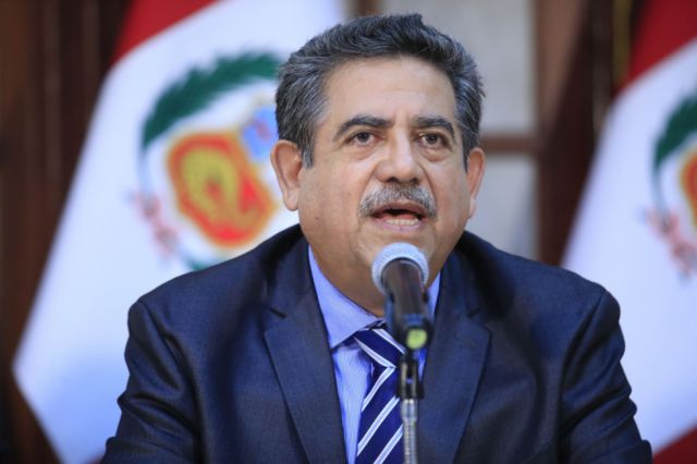 Merino será investigado durante ocho meses en Perú