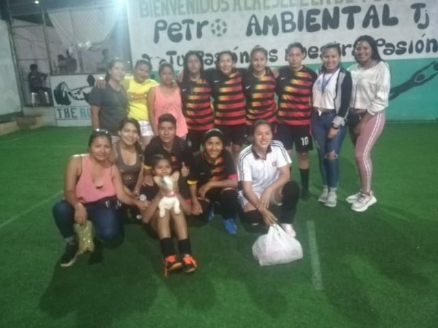 Tercer Tiempo campeón del torneo relámpago femenino