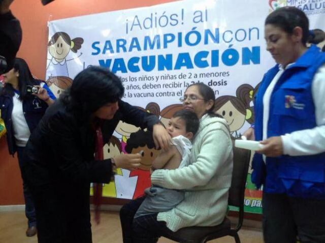Tarija: unos 9.000 niños aún no  se vacunan contra el sarampión