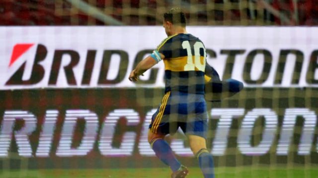 Con gol de Tevez, Boca consiguió un importante triunfo en Brasil