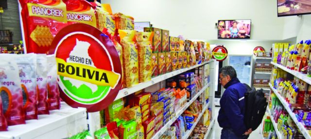 Industriales lamentan que nuevo bono no fomente consumo de productos nacionales 