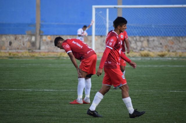 Real Tomayapo volvió a fallar un penal importante