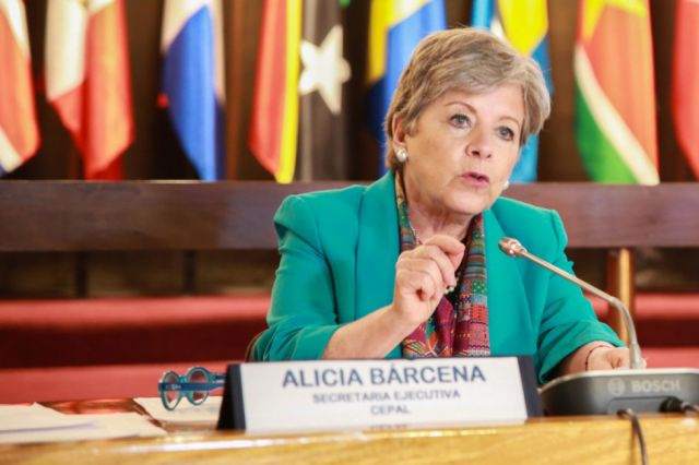 CEPAL prevé caída de inversión extranjera en América Latina