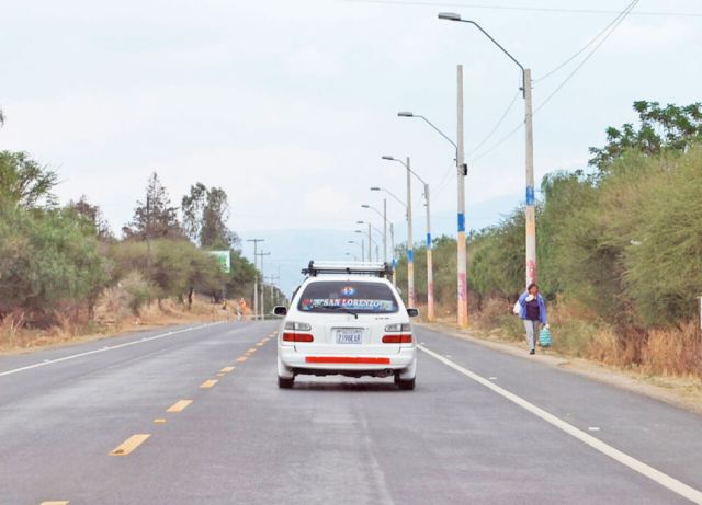 Delincuentes que se hacían pasar por taxistas amenazaron con cuchillo a un comunario de Erquiz