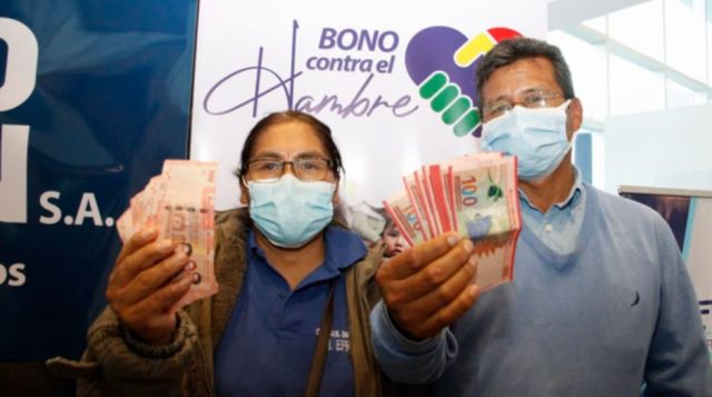 Bono, deuda y aguinaldo marcan el primer mes de Arce en el poder