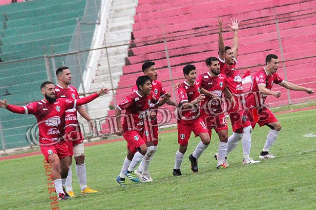 Real Tomayapo se mide ante  Cochabamba FC en Tiquipaya