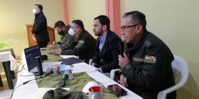 Gobierno da inicio a campaña para evitar una segunda ola de COVID-19 en filas de la Policía