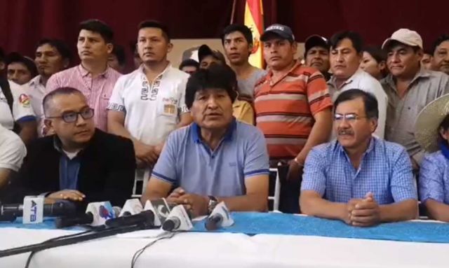 Evo anuncia a Humberto Sánchez como candidato a gobernador en Cochabamba