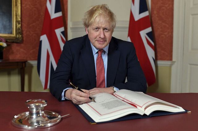 Johnson prepara a Reino Unido para Brexit duro