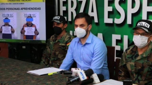 FELCN detienen a dos funcionarios de Sabsa