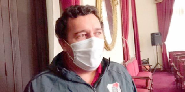 El alcalde de Tarija presenta proyecto de ley para el pago de la canasta alimentaria estudiantil