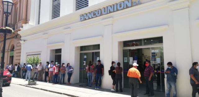 Reanudan el pago del Bono Contra el Hambre tras superar fallas en el Segip