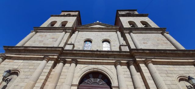 Catedral de Tarija abre sus puertas al público
