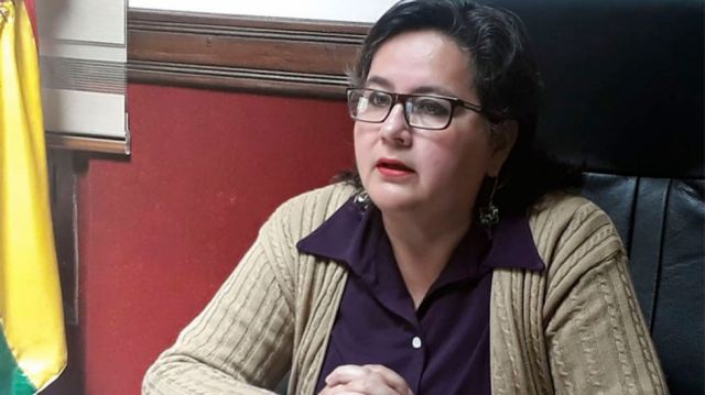 La tasa de desempleo bajó del 11,8% al 8%