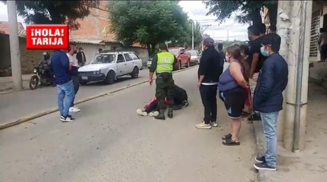 Tarija: Accidente de tránsito deja dos heridos y conductor se da a la fuga