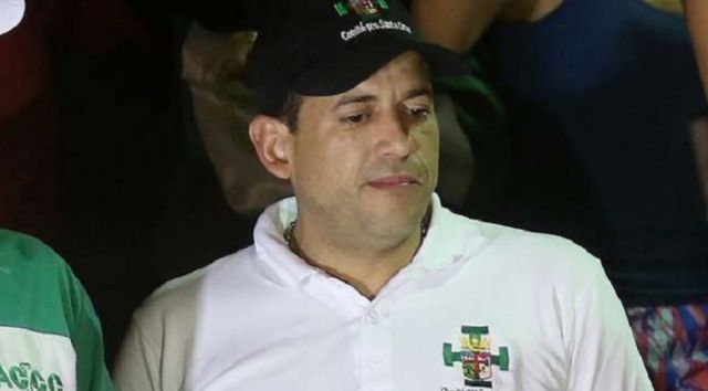 Camacho arranca campaña con discurso federalista