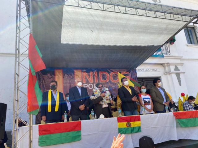 Albarracín lanza candidatura a Alcaldía de La Paz