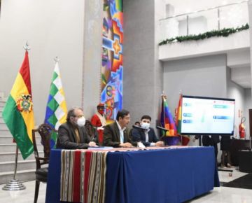 Arce promulga tres leyes, entre ellas la ley de impuesto a las grandes fortunas