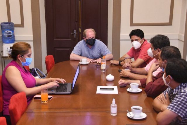 Tarija: Adrián Oliva y Sedes  sostuvieron reunión con Viceministra de Seguros de Salud