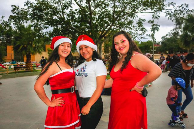 Betzabeth Calani, Lorena Portillo y Kasandra Juri.
