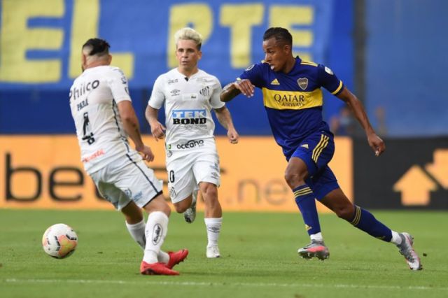 Boca y Santos empatan  en la primera semifinal