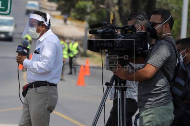 Press Emblem Campaign: 602 periodistas fallecieron por Covid en 2020, nueve pertenecen a Bolivia