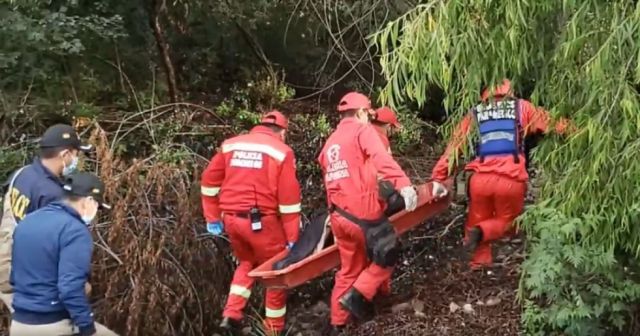 Encuentran un cadáver debajo del puente Bicentenario