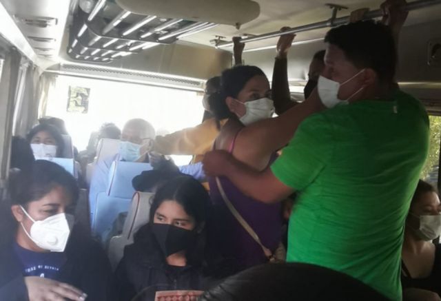 Covid, usuarios en Tarija denuncian falta de protocolos en micros