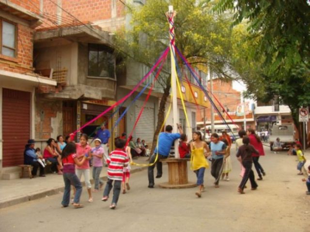 La adoración y las trenzadas  se abrieron paso en Tarija