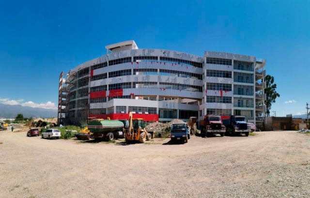Candidatos a gobernador planean más ítems y hospitales para Tarija