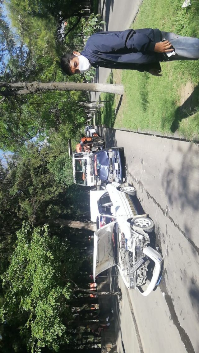 Tránsito registra triple colisión de vehículos en la avenida Víctor Paz de Tarija