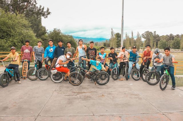 BMX: tardes de deportes extremos en la chura
