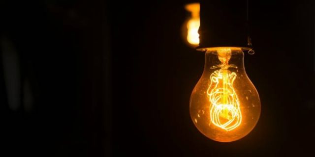 "Problemas" en el interconectado nacional dejó sin luz por más de 2 horas a Tarija, Potosí y Chuquisaca