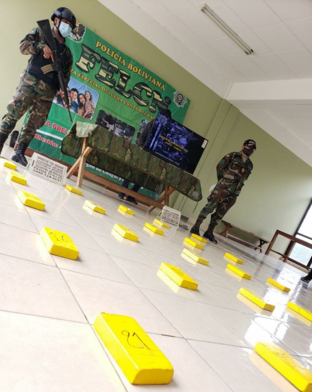 Encarcelan a sujeto que llevaba 25 kg de cocaína 