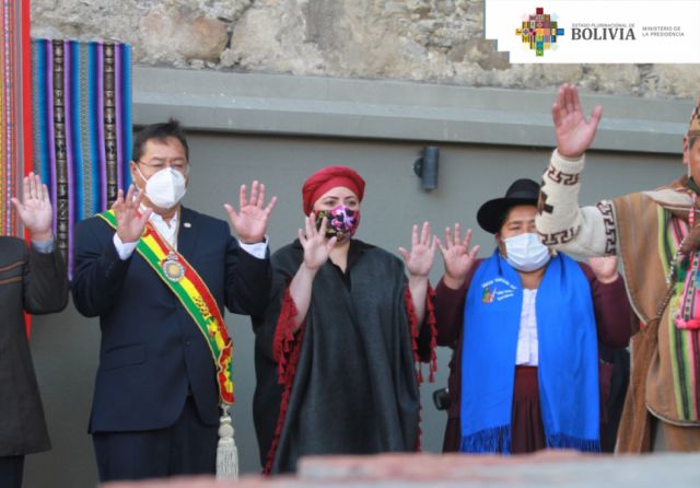 Acto de ofrenda a la Pachamama
